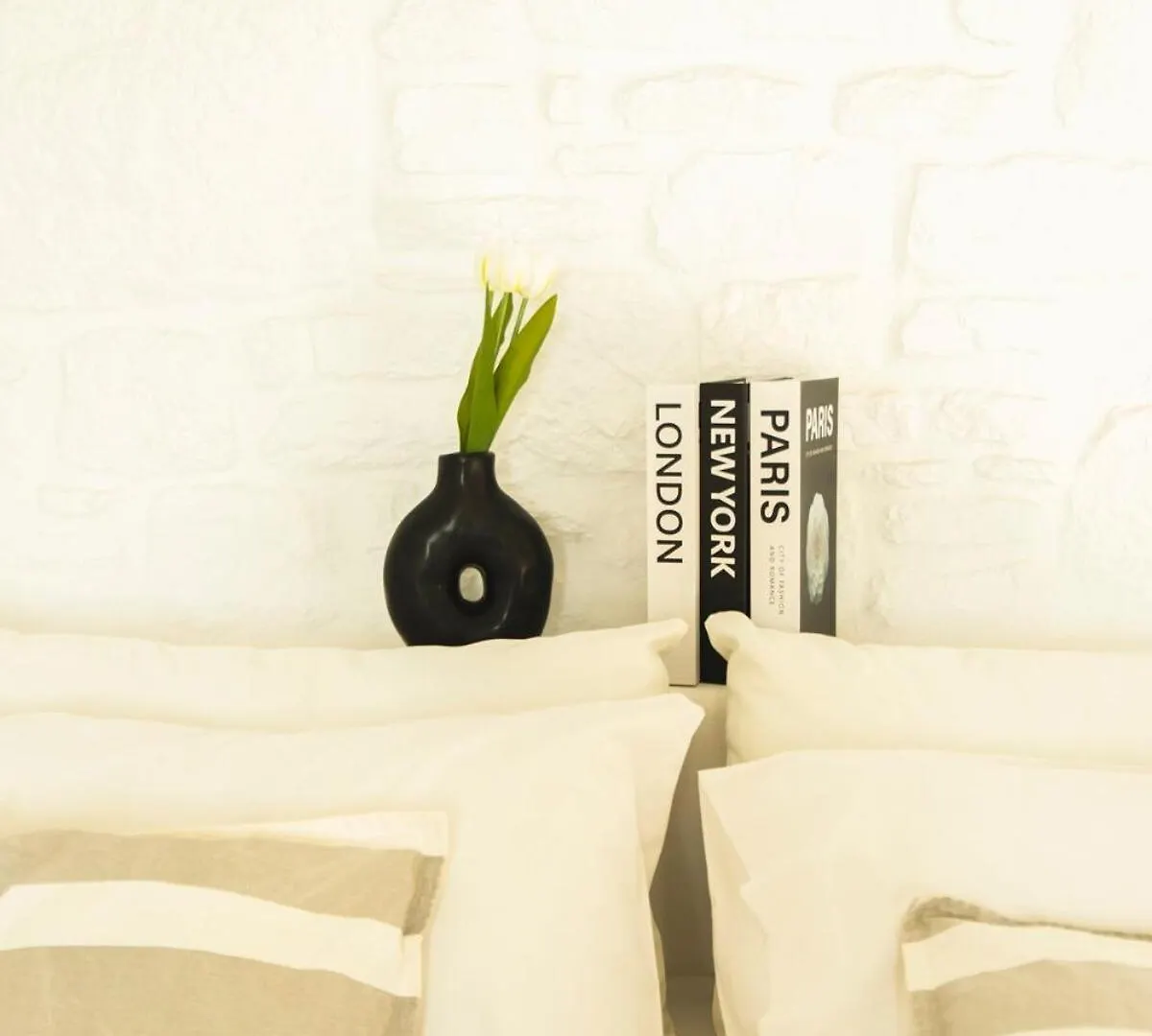Stylish Mykonian Apartment Semi-Private Huge Pool Houlakia
